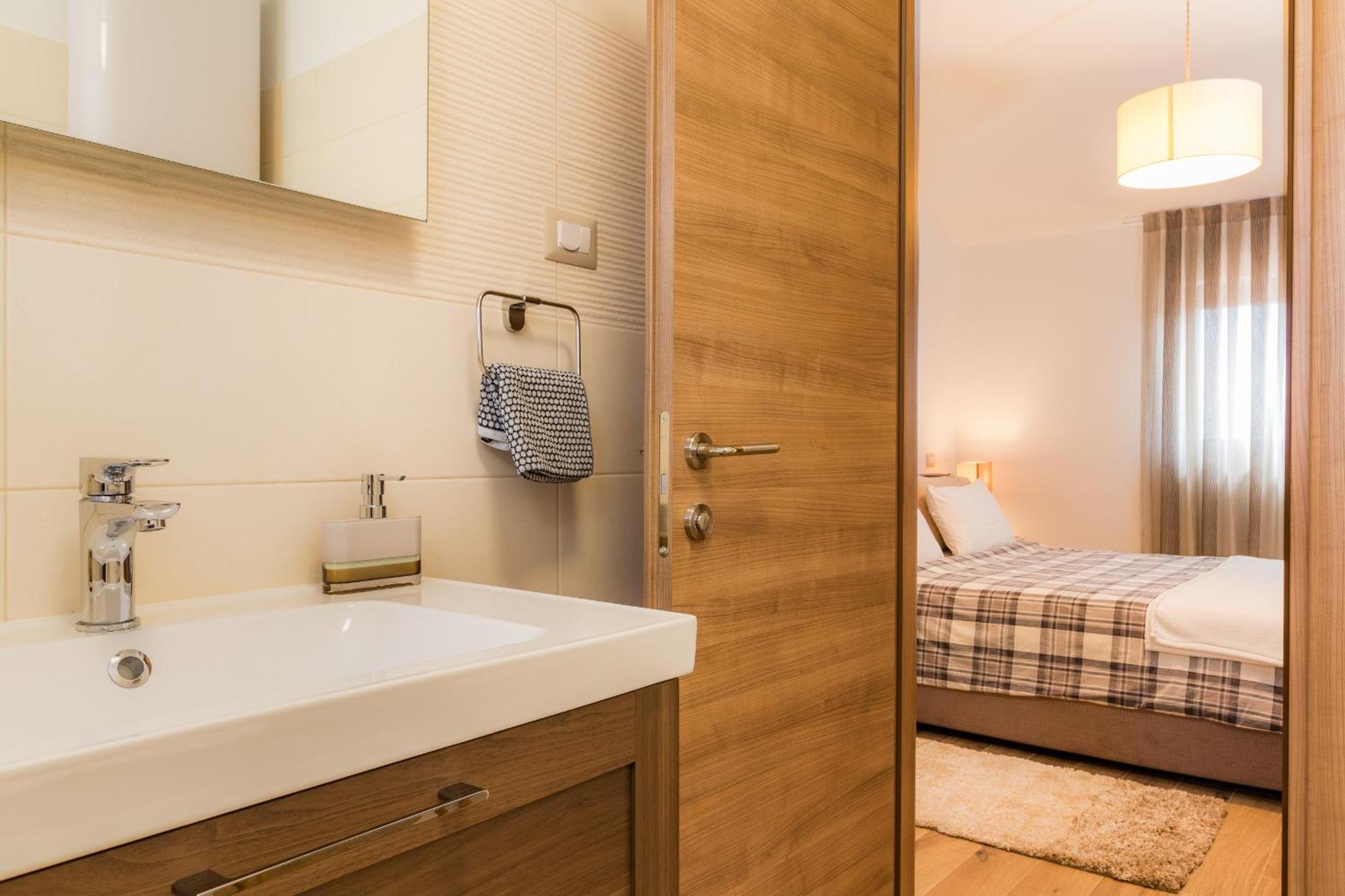 Villa Roma Near Pula For 6 People With Private Pool Jadreski Exterior photo