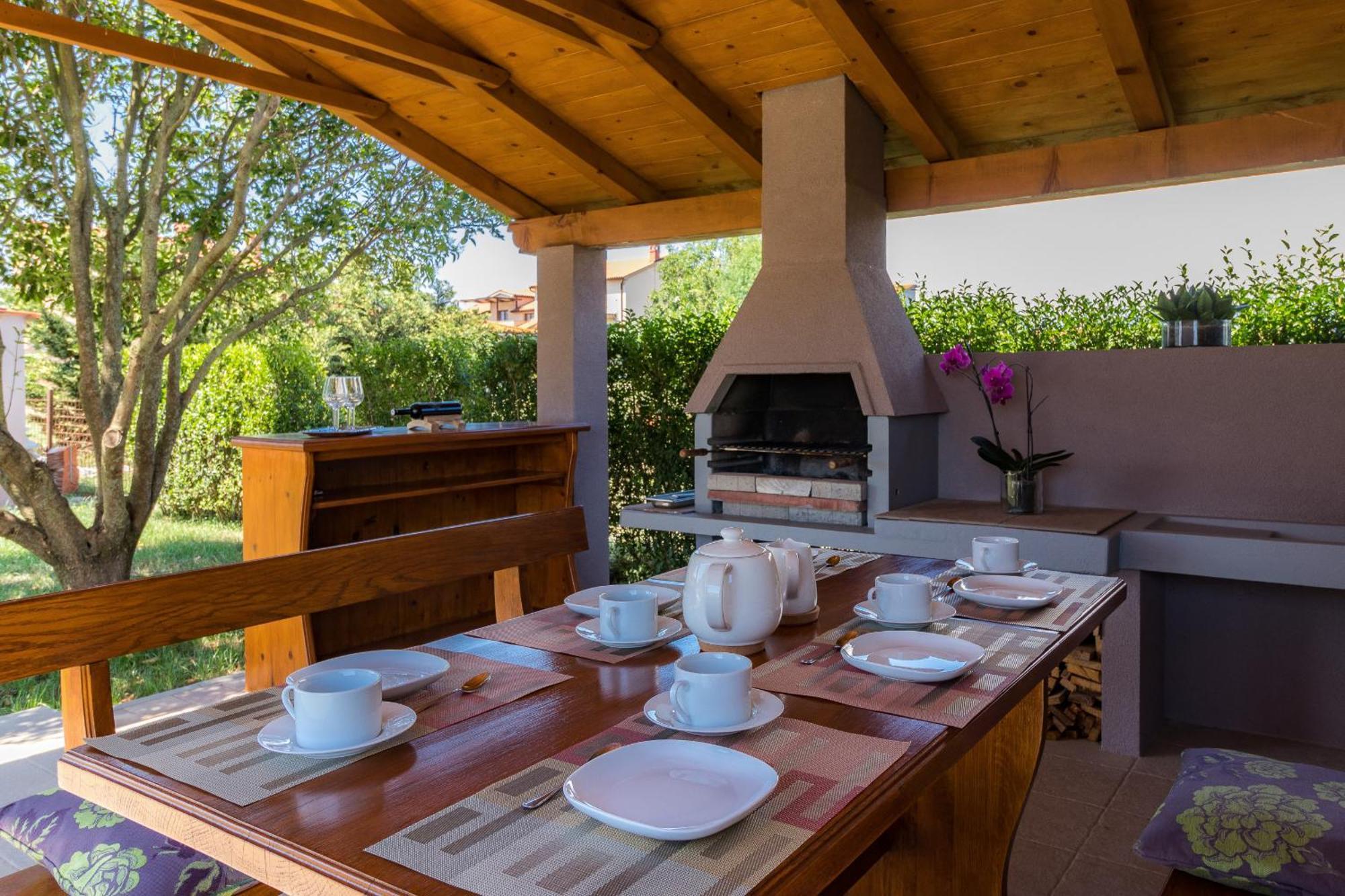 Villa Roma Near Pula For 6 People With Private Pool Jadreski Exterior photo