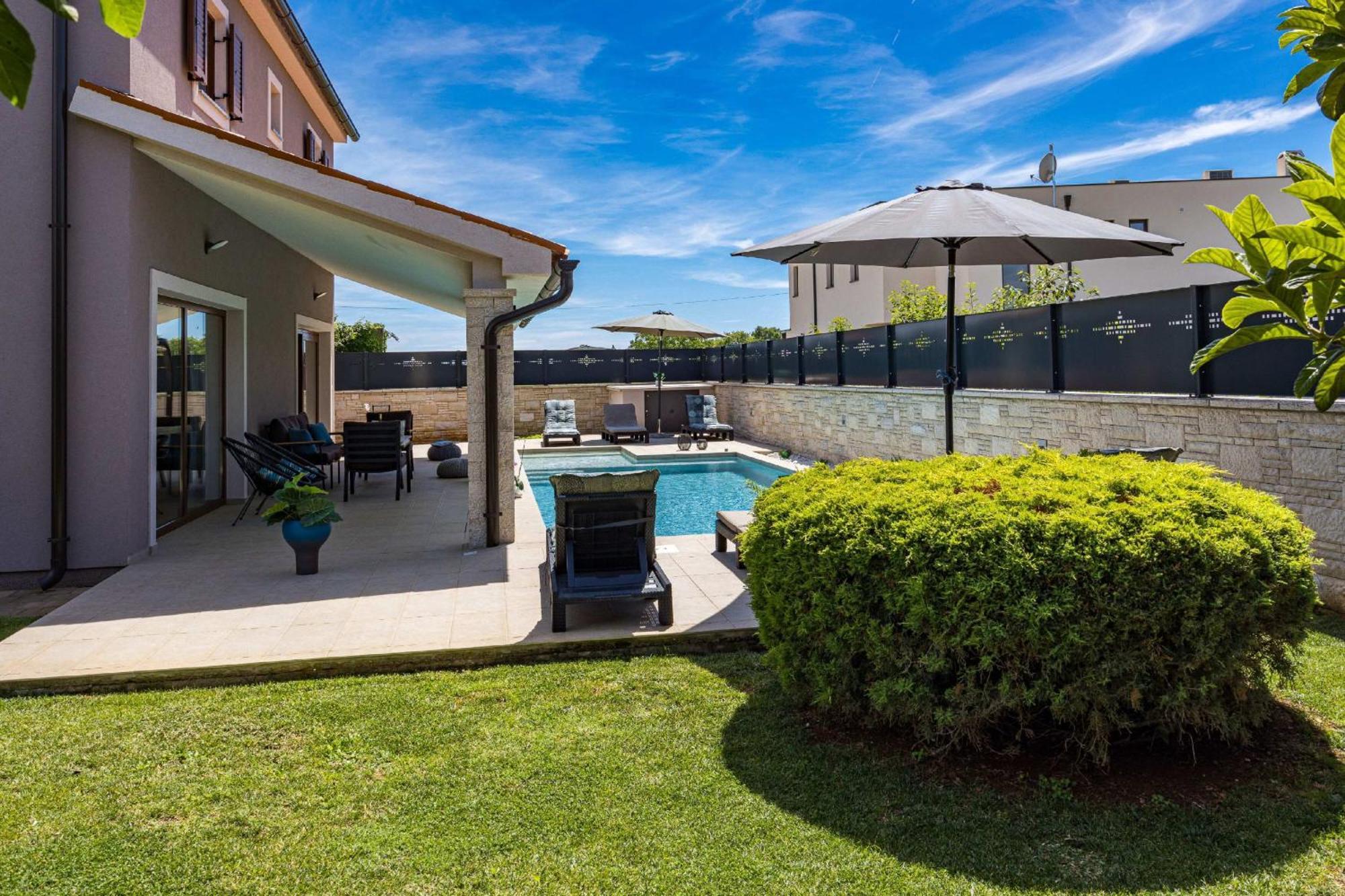 Villa Roma Near Pula For 6 People With Private Pool Jadreski Exterior photo